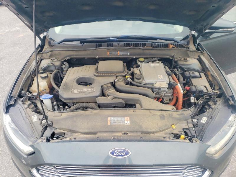 52683646 :رقم المزاد ، 3FA6P0LU3FR238976 vin ، 2015 Ford Fusion مزاد بيع