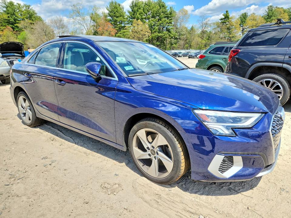 Продаж на аукціоні авто 2024 Audi A3, vin: WAUHUDGY5RA012840, номер лоту: 52994336