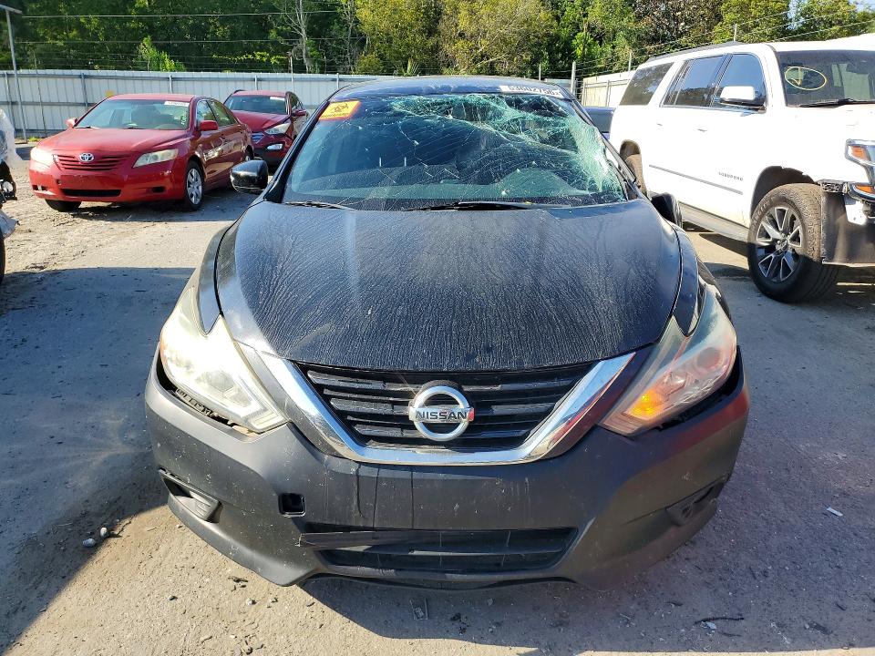 Продажа на аукционе авто 2017 Nissan Altima, vin: 1N4AL3AP8HC261725, номер лота: 53602756