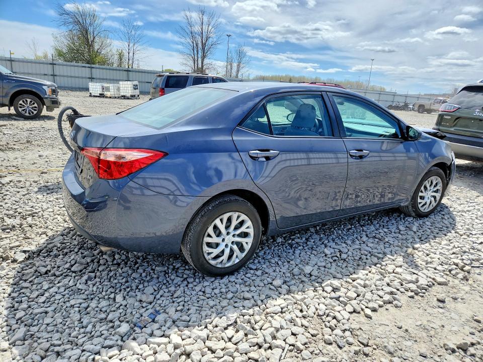 Продаж на аукціоні авто 2017 Toyota Corolla/le, vin: 5YFBURHE9HP688955, номер лоту: 52350306