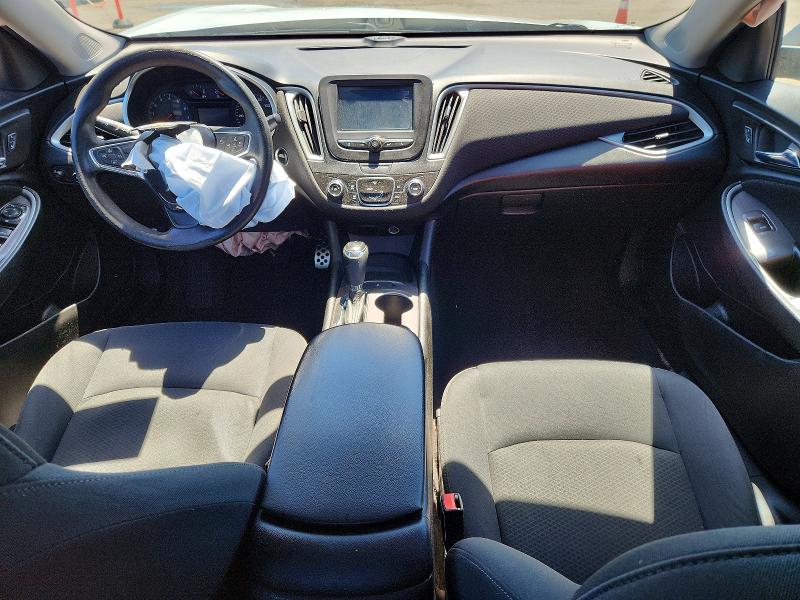 52462846 :رقم المزاد ، 1G1ZB5ST6HF125947 vin ، 2017 Chevrolet Malibu مزاد بيع