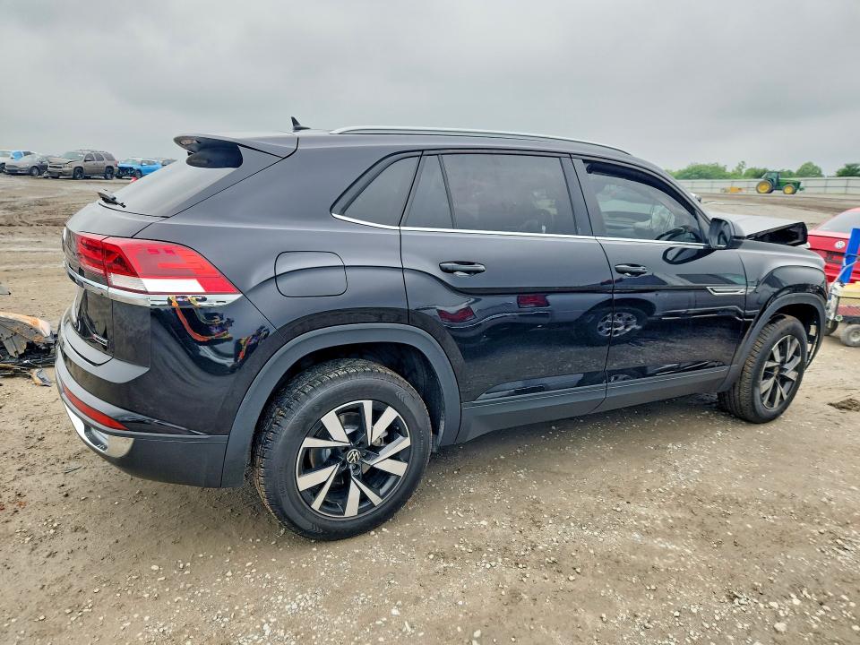 54669966 :رقم المزاد ، 1V2LC2CA7MC208299 vin ، 2021 Volkswagen Atlas Cross Sport مزاد بيع
