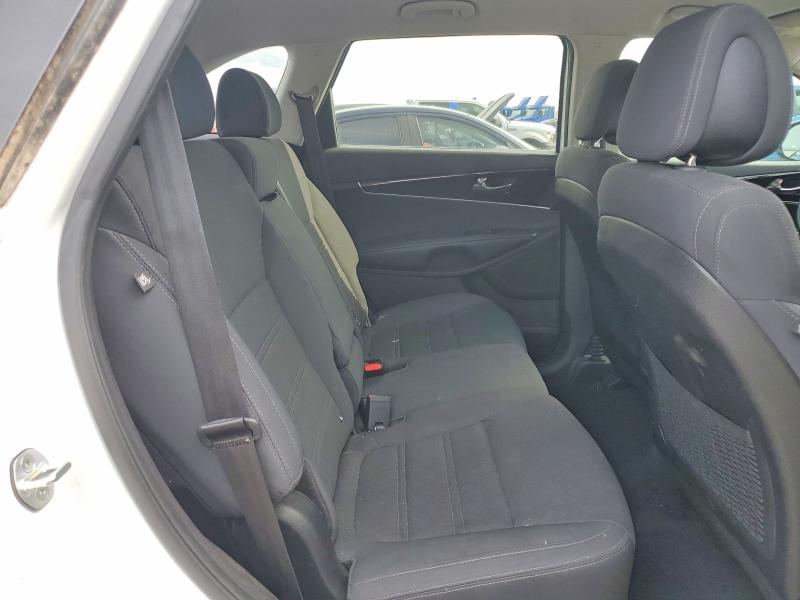 52393446 :رقم المزاد ، 5XYPG4A36GG121887 vin ، 2016 Kia Sorento مزاد بيع