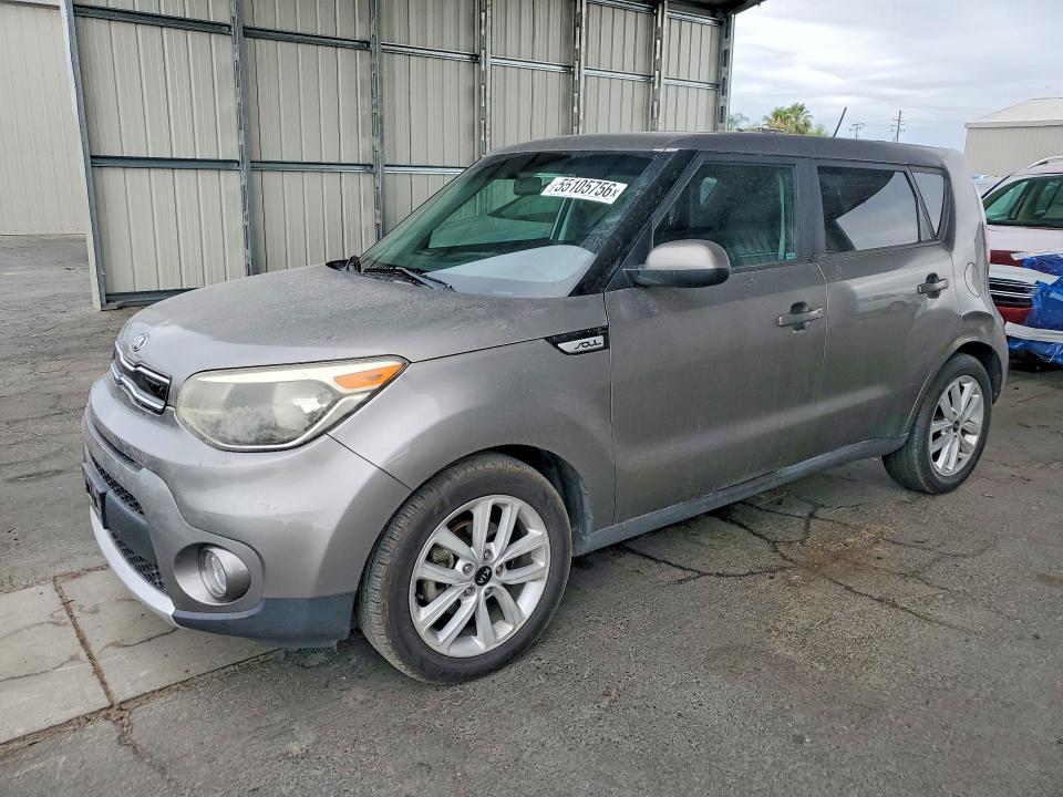 55105756 :رقم المزاد ، KNDJP3A56J7528761 vin ، 2018 Kia Soul مزاد بيع