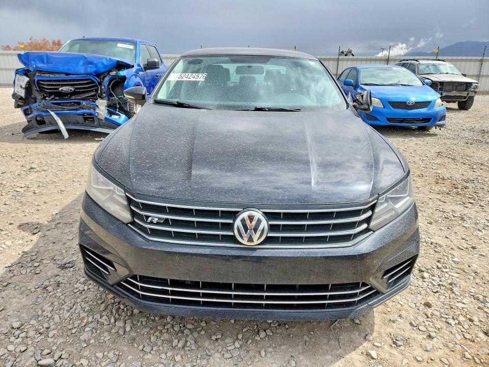 2018 Volkswagen Passat მანქანა იყიდება აუქციონზე, vin: 1VWAA7A31JC000976, აუქციონის ნომერი: 52424576
