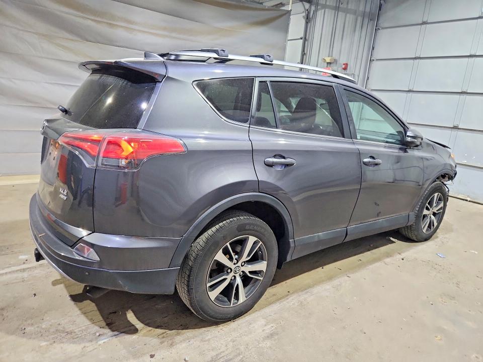 Продажа на аукционе авто 2017 Toyota Rav4, vin: 2T3RFREV5HW593277, номер лота: 54238726