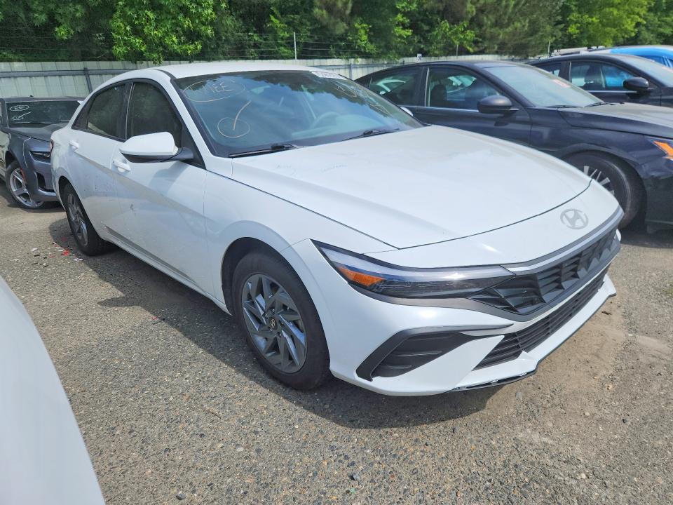 2025 Hyundai Elantra Hybrid მანქანა იყიდება აუქციონზე, vin: KMHLM4DJ9SU131625, აუქციონის ნომერი: 54218256