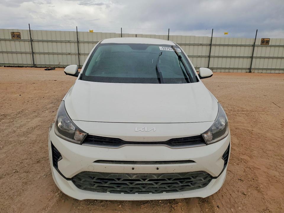2022 Kia Rio მანქანა იყიდება აუქციონზე, vin: 3KPA24AD4NE480226, აუქციონის ნომერი: 53757636
