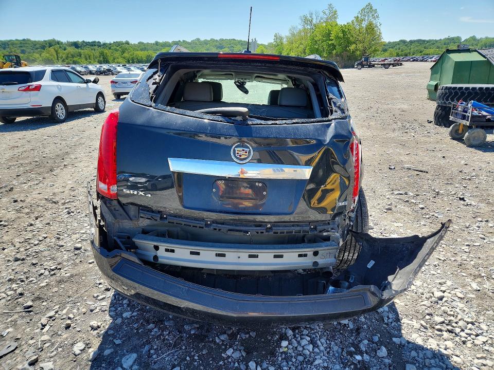 51587396 :رقم المزاد ، 3GYFNEE35FS617899 vin ، 2015 Cadillac Srx مزاد بيع