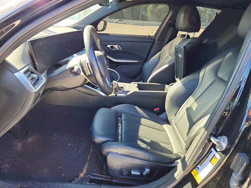 53689526 :رقم المزاد ، 3MW69FF00P8D57086 vin ، 2023 Bmw 330i مزاد بيع