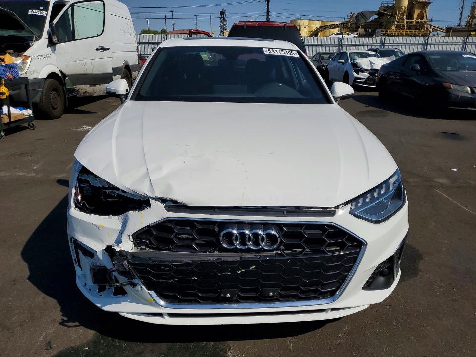 54175306 :رقم المزاد ، WAUEAAF41PN002076 vin ، 2023 Audi A4 مزاد بيع