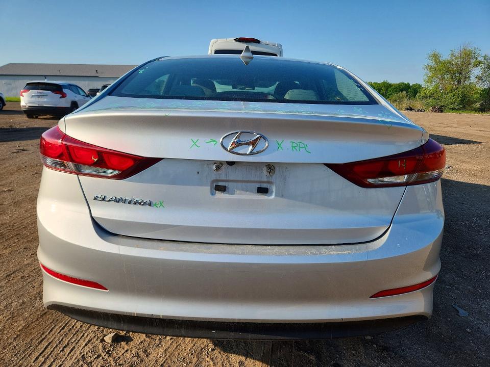 Продажа на аукционе авто 2018 Hyundai Elantra, vin: 5NPD84LF3JH382210, номер лота: 53293666