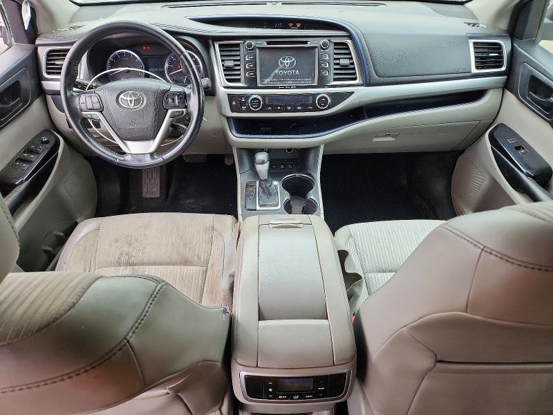 53468726 :رقم المزاد ، 5TDBKRFH5GS298573 vin ، 2016 Toyota Highlander مزاد بيع