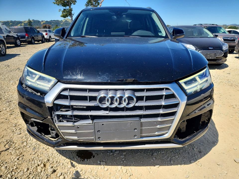 53038656 :رقم المزاد ، WA1BNAFY5J2020015 vin ، 2018 Audi Q5 مزاد بيع