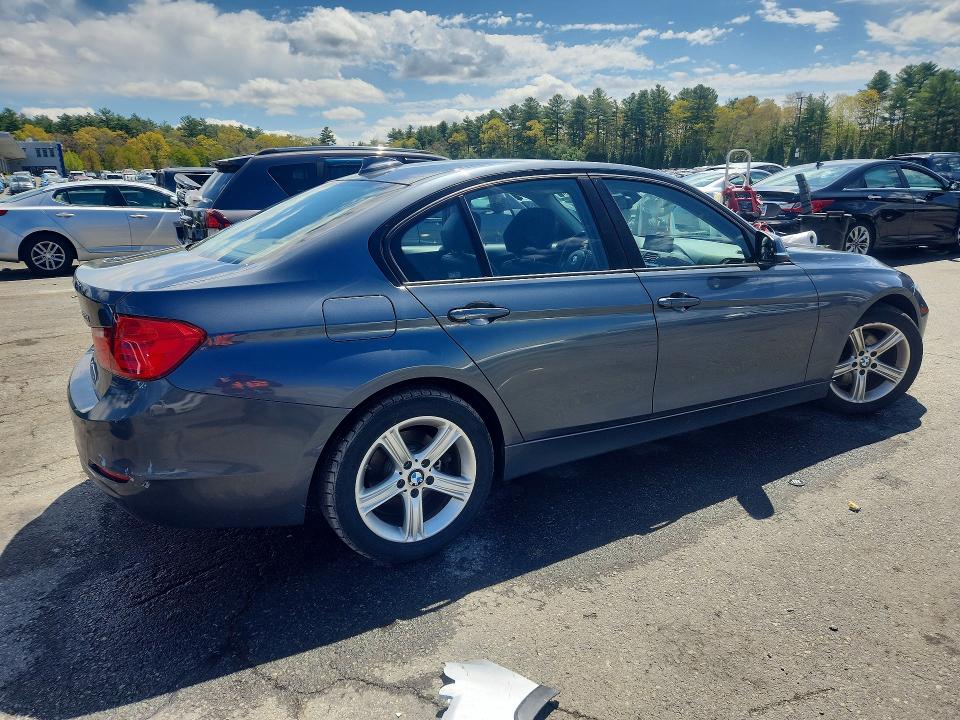 52778836 :رقم المزاد ، WBA3B5G5XFNS16923 vin ، 2015 Bmw 328 مزاد بيع