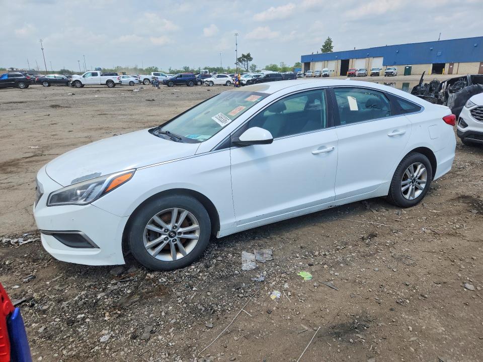 2017 Hyundai Sonata მანქანა იყიდება აუქციონზე, vin: 5NPE24AF0HH586627, აუქციონის ნომერი: 53968306