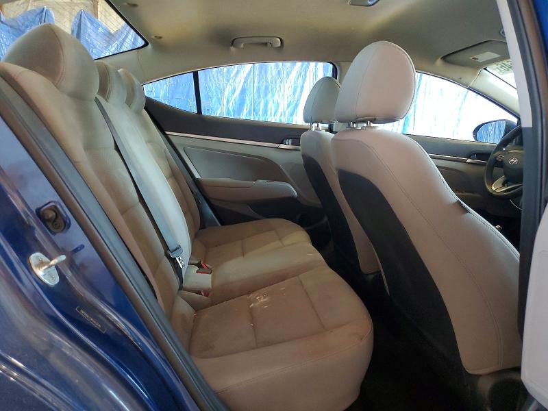 2019 Hyundai Elantra მანქანა იყიდება აუქციონზე, vin: 5NPD84LF1KH413116, აუქციონის ნომერი: 53372646