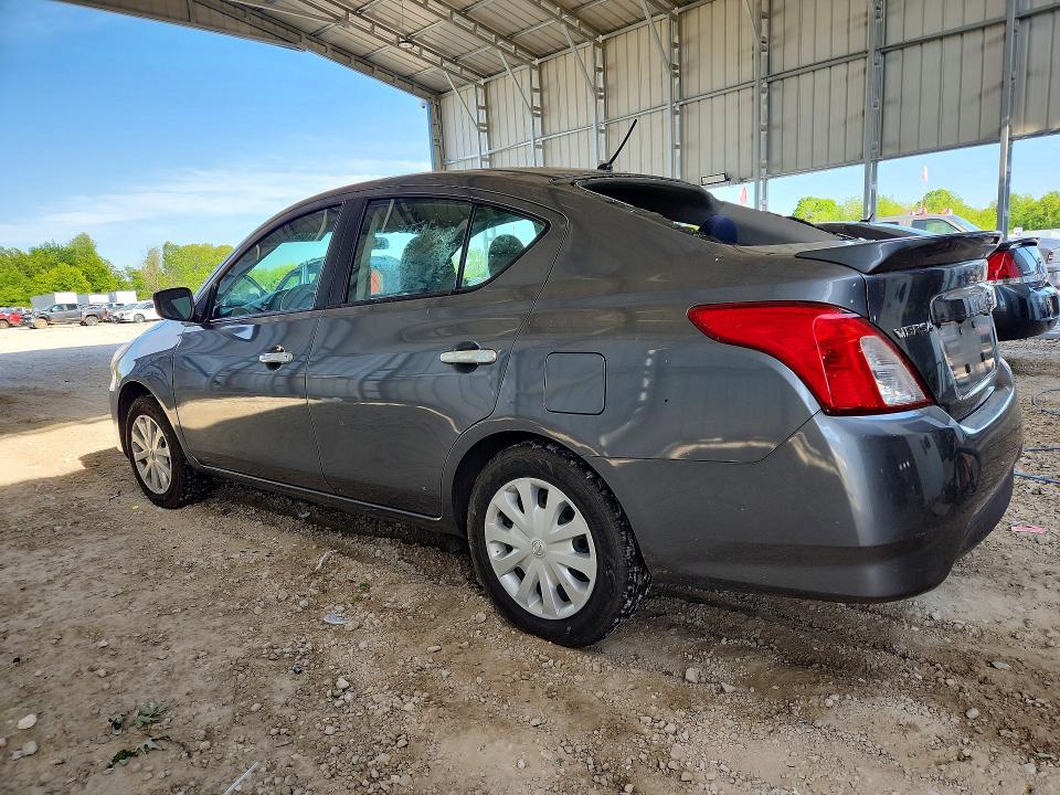 51863906 :رقم المزاد ، 3N1CN7AP4KL865033 vin ، 2019 Nissan Versa مزاد بيع