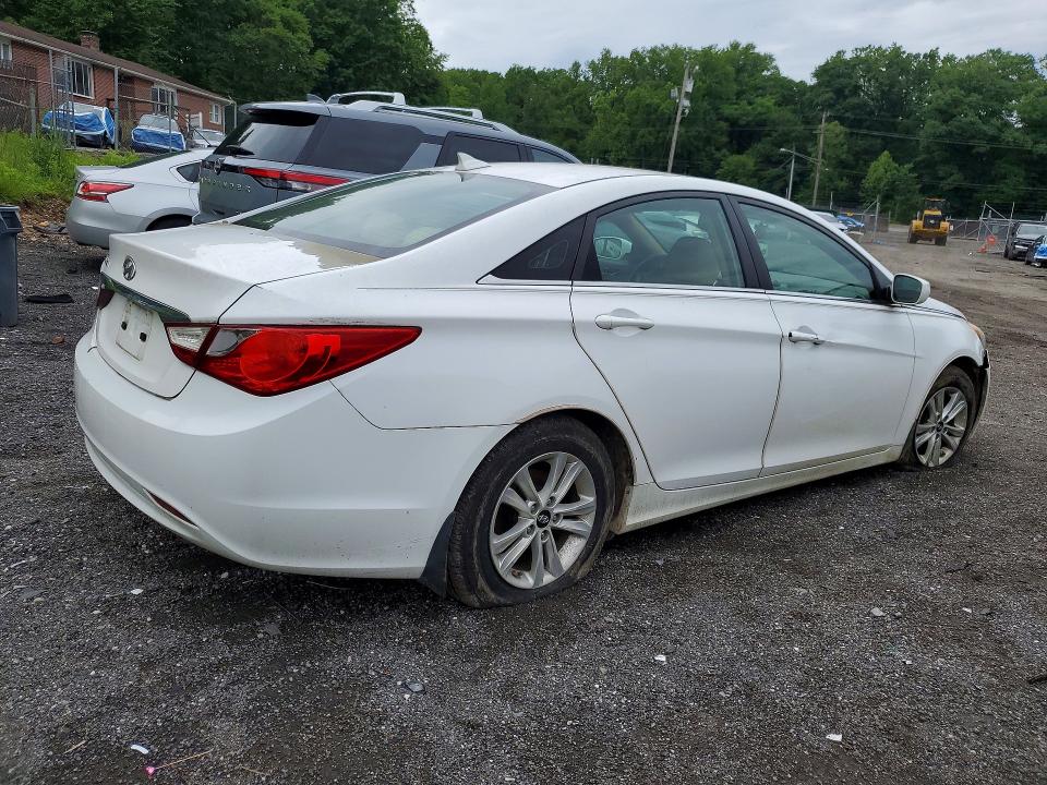 53397816 :رقم المزاد ، 5NPEB4ACXDH576509 vin ، 2013 Hyundai Sonata مزاد بيع