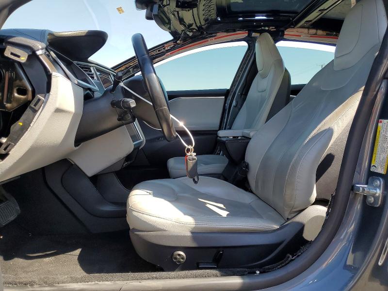 54330856 :رقم المزاد ، 5YJSA1DNXCFP02608 vin ، 2012 Tesla Model S مزاد بيع