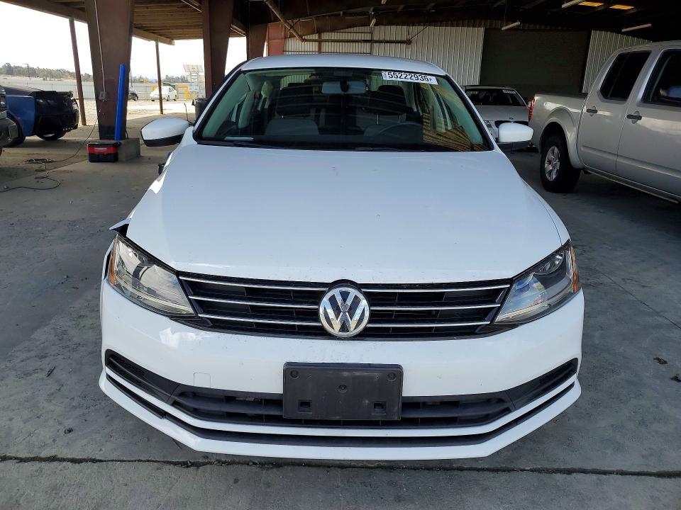55222936 :رقم المزاد ، 3VW2B7AJ1HM282044 vin ، 2017 Volkswagen Jetta مزاد بيع