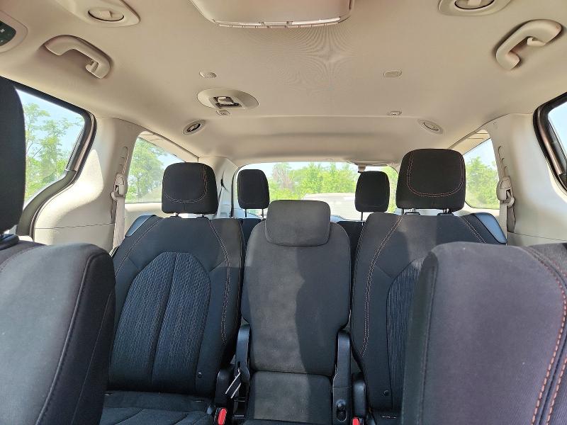 Продаж на аукціоні авто 2018 Chrysler Pacifica, vin: 2C4RC1FG9JR131458, номер лоту: 53911856