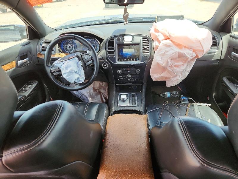 Продажа на аукционе авто 2016 Chrysler 300, vin: 2C3CCABG3GH243588, номер лота: 54518006