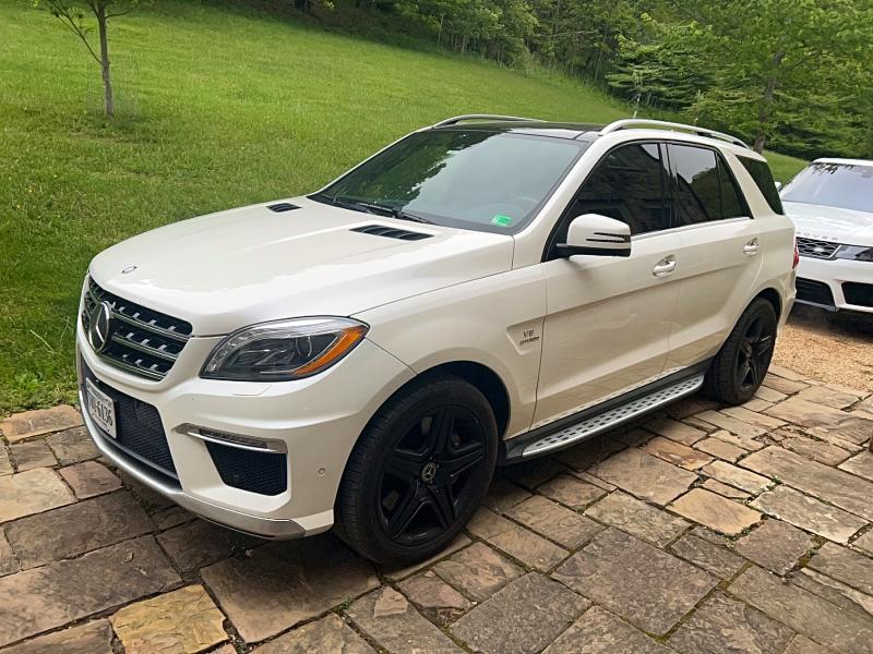 2015 Mercedes-benz Ml მანქანა იყიდება აუქციონზე, vin: 4JGDA7EB0FA474921, აუქციონის ნომერი: 54001676