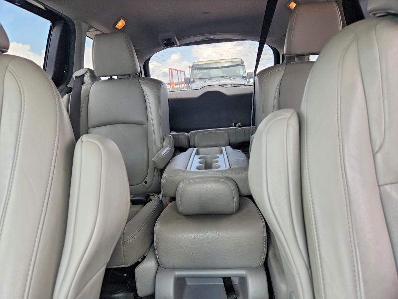 Продаж на аукціоні авто 2019 Honda Odyssey, vin: 5FNRL6H74KB123856, номер лоту: 53449746