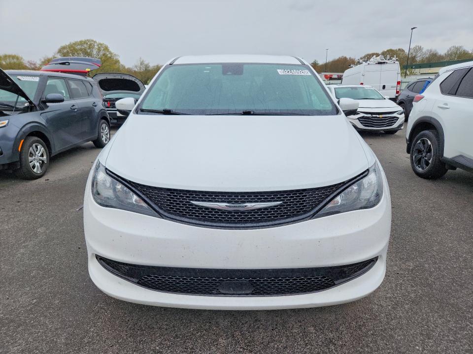 2023 Chrysler Voyager მანქანა იყიდება აუქციონზე, vin: 2C4RC1CG9PR567935, აუქციონის ნომერი: 52246926