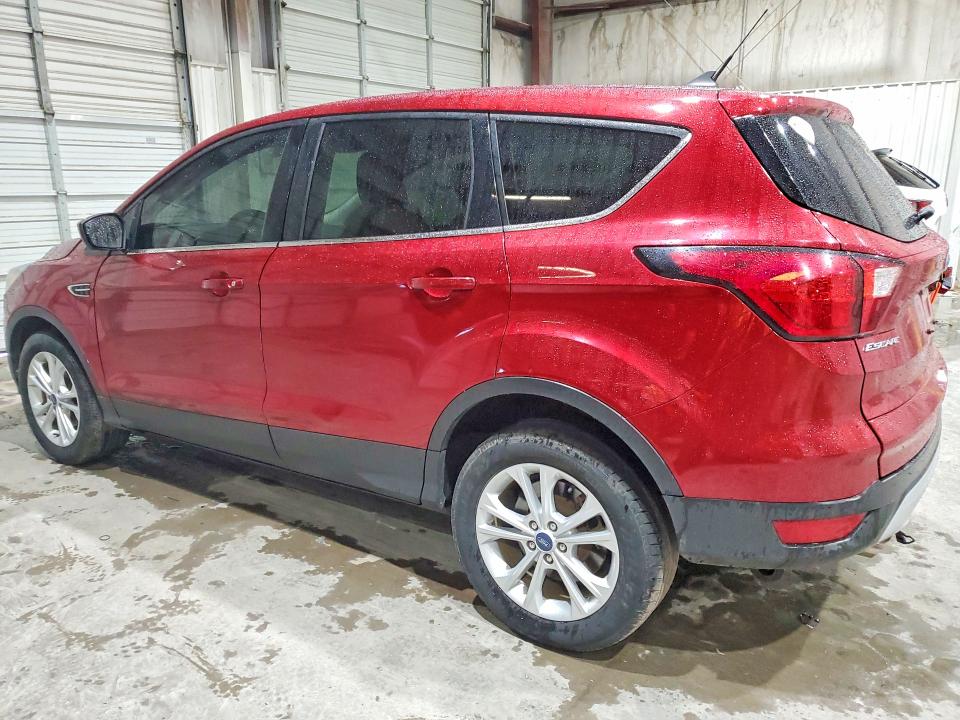 Продаж на аукціоні авто 2019 Ford Escape, vin: 1FMCU0GD4KUB00863, номер лоту: 55060016