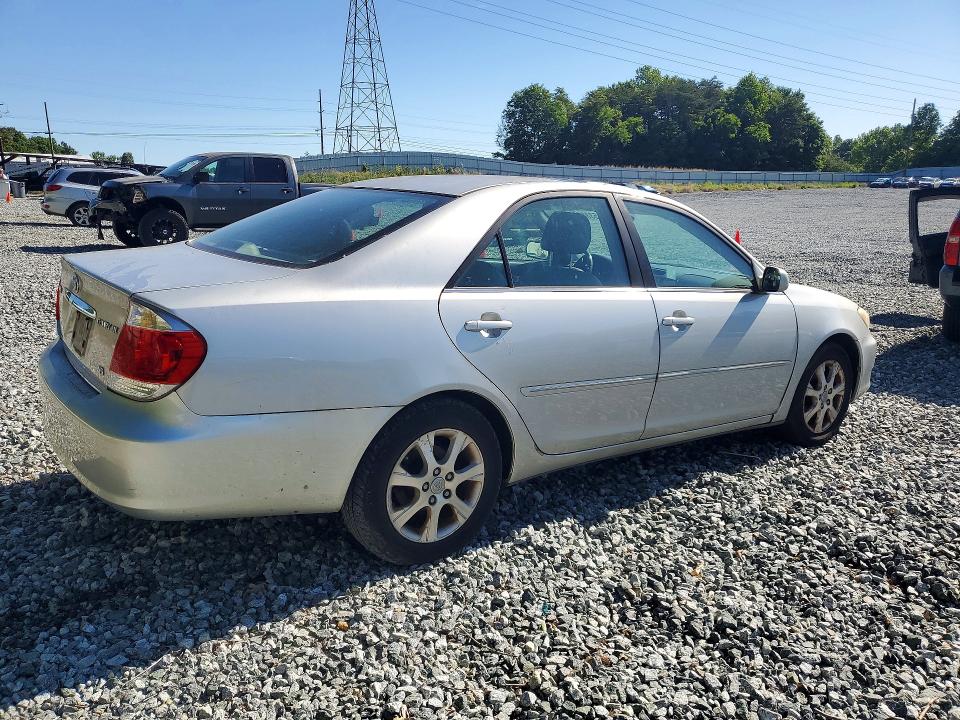 53389246 :رقم المزاد ، 4T1BF30K85U598389 vin ، 2005 Toyota Camry مزاد بيع