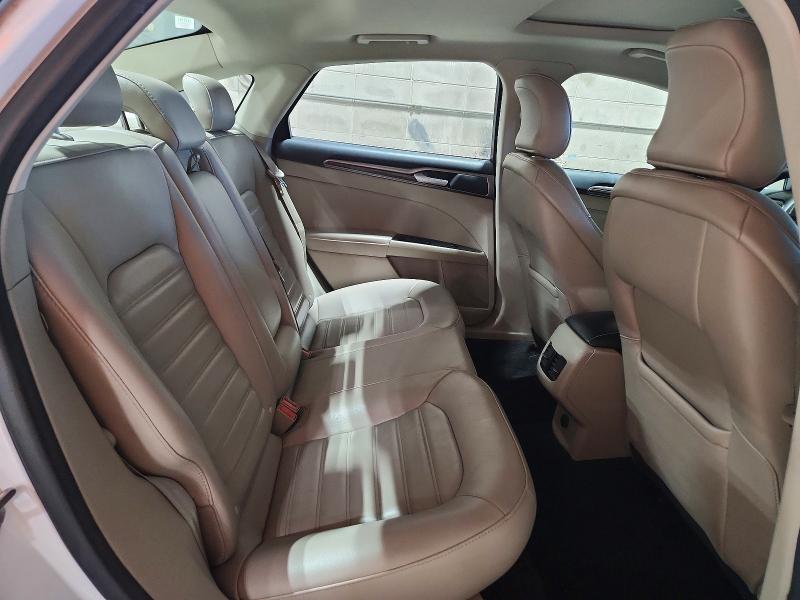 52737116 :رقم المزاد ، 3FA6P0HDXHR115610 vin ، 2017 Ford Fusion مزاد بيع