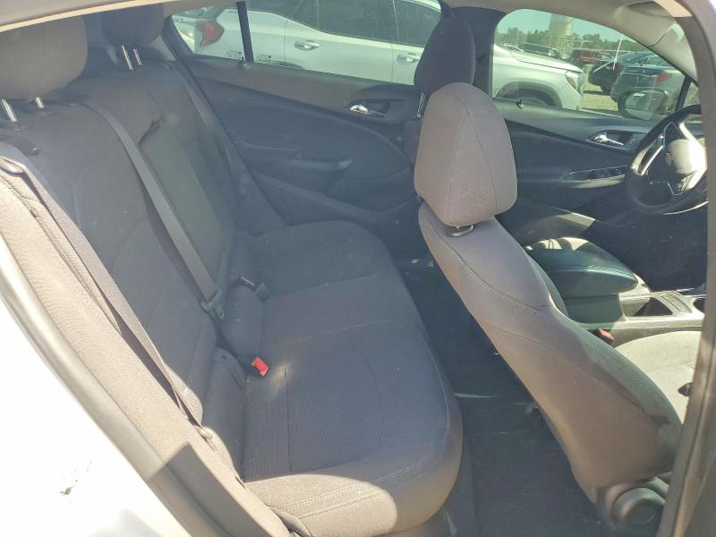 54123736 :رقم المزاد ، 3G1BE6SM8KS618829 vin ، 2019 Chevrolet Cruze مزاد بيع