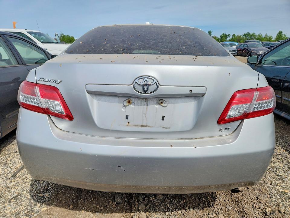 2011 Toyota Camry მანქანა იყიდება აუქციონზე, vin: 4T4BF3EK0BR210033, აუქციონის ნომერი: 52043206