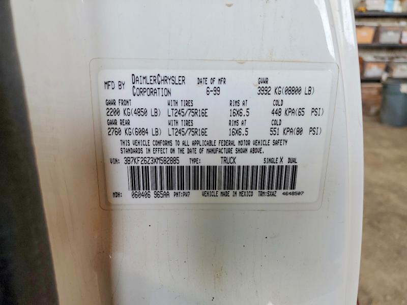 51897366 :رقم المزاد ، 3B7KF26Z3XM582885 vin ، 1999 Dodg Ram مزاد بيع