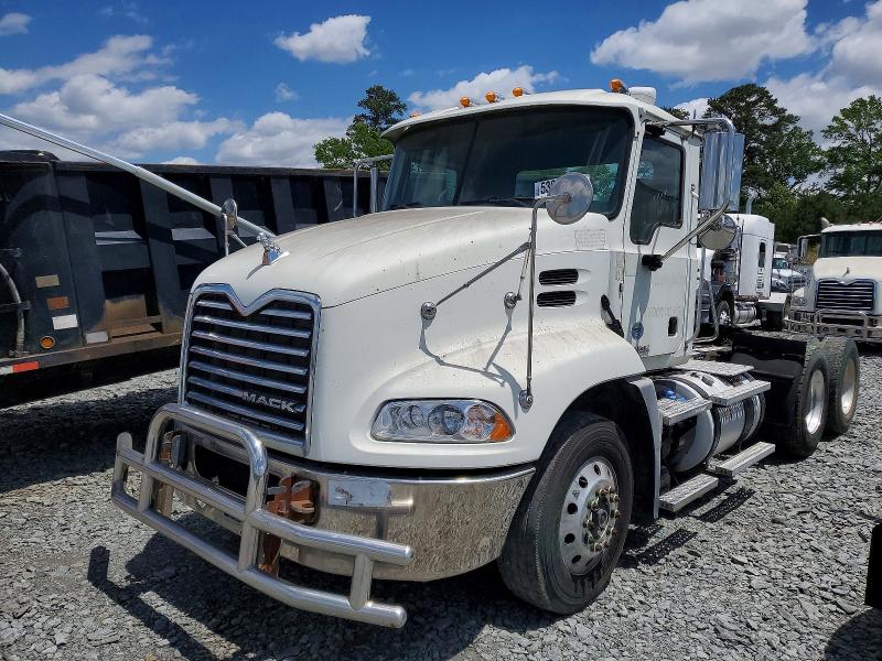 Продажа на аукционе авто 2015 Mack 600, vin: 1M1AW09Y5FM052334, номер лота: 53602296