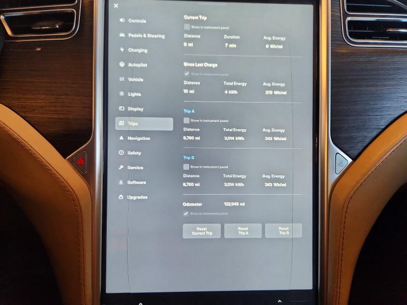 53254726 :رقم المزاد ، 5YJSA1E19FF106387 vin ، 2015 Tesla Model S مزاد بيع