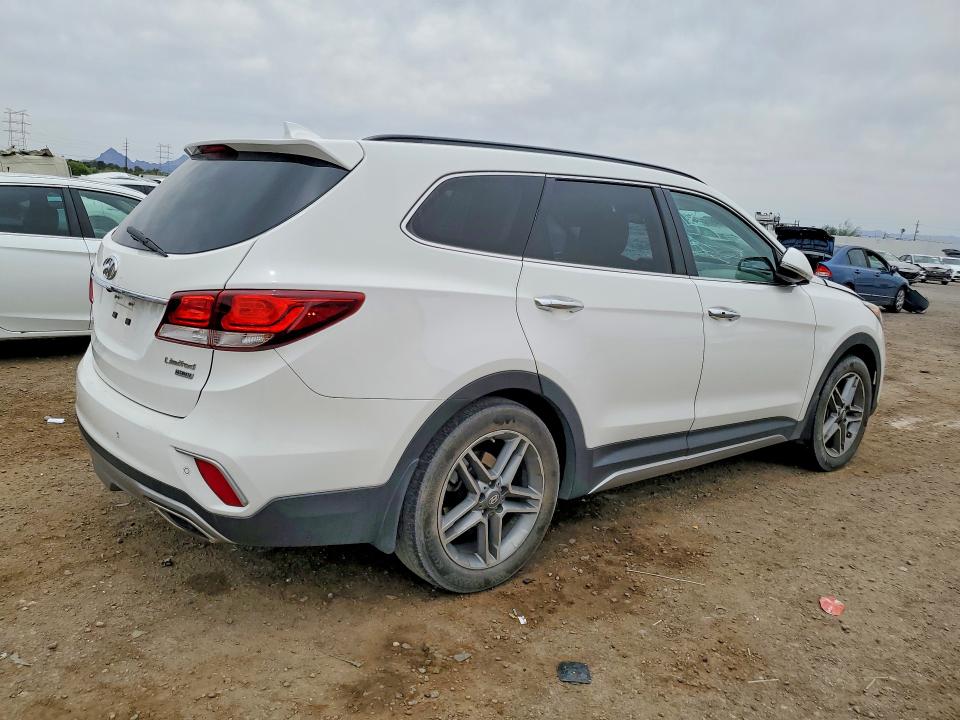 Продажа на аукционе авто 2018 Hyundai Santa Fe, vin: KM8SR4HF3JU290884, номер лота: 54887196
