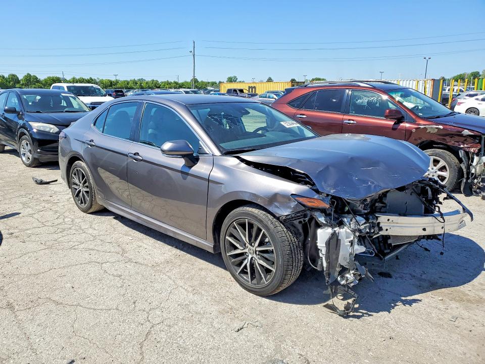 2024 Toyota Camry მანქანა იყიდება აუქციონზე, vin: 4T1G11AK4RU248870, აუქციონის ნომერი: 52363496