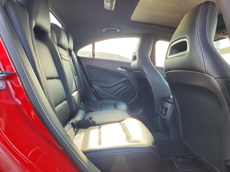 52811426 :رقم المزاد ، WDDSJ4EB6KN776250 vin ، 2019 Mercedes-benz Cla مزاد بيع