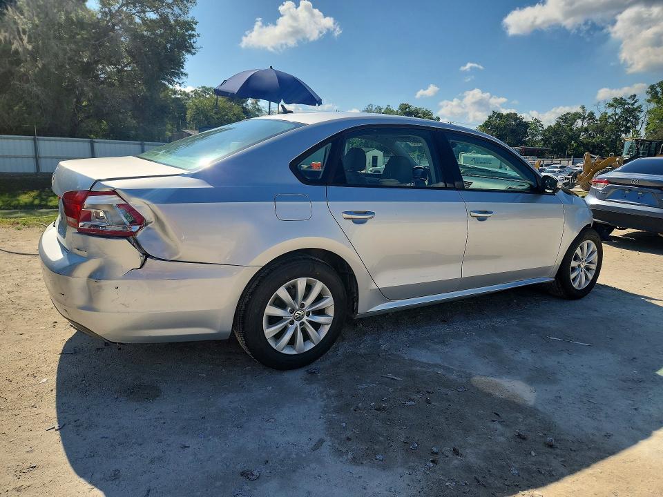 2013 Volkswagen Passat მანქანა იყიდება აუქციონზე, vin: 1VWAH7A3XDC043129, აუქციონის ნომერი: 53222386