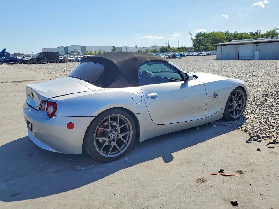 52705276 :رقم المزاد ، 4USBT53595LU10865 vin ، 2005 Bmw Z4 مزاد بيع