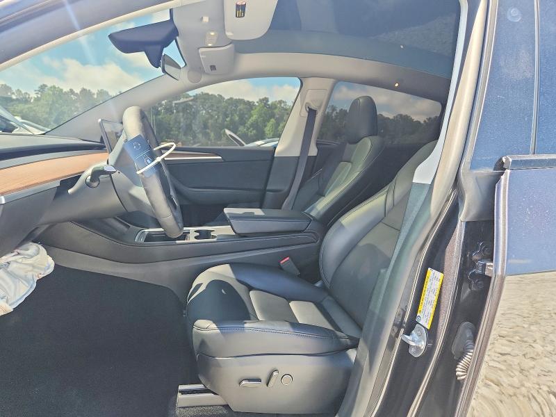 53758786 :رقم المزاد ، 7SAYGDEE0SF298910 vin ، 2025 Tesla Model Y مزاد بيع