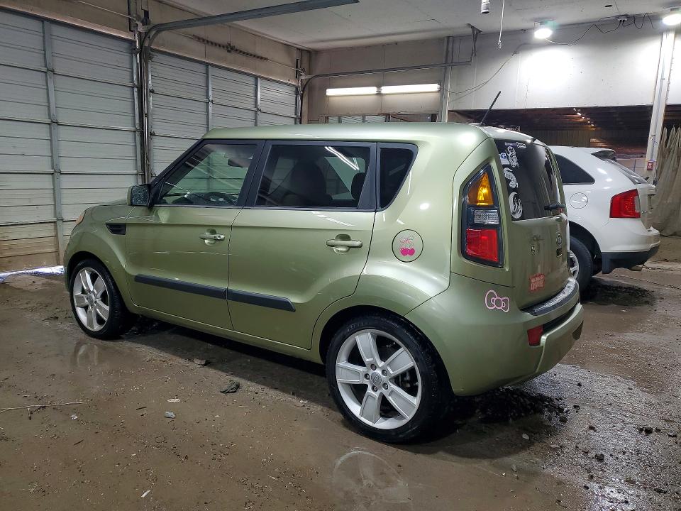 2011 Kia Soul მანქანა იყიდება აუქციონზე, vin: KNDJT2A22B7335228, აუქციონის ნომერი: 52210256