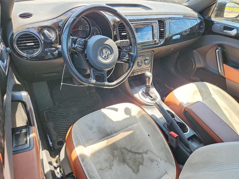 52436186 :رقم المزاد ، 3VWF17AT2HM629726 vin ، 2017 Volkswagen Beetle مزاد بيع