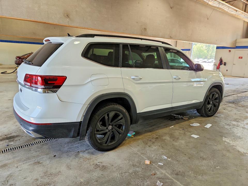 Продажа на аукционе авто 2022 Volkswagen Atlas, vin: 1V2JP2CA6NC563333, номер лота: 53971946