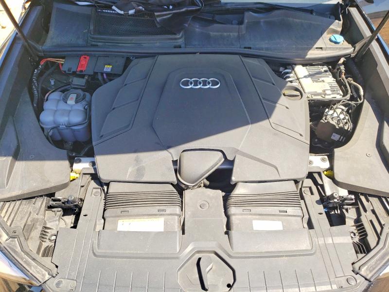 55321156 :رقم المزاد ، WA1CVAF10KD008626 vin ، 2019 Audi Q8 مزاد بيع
