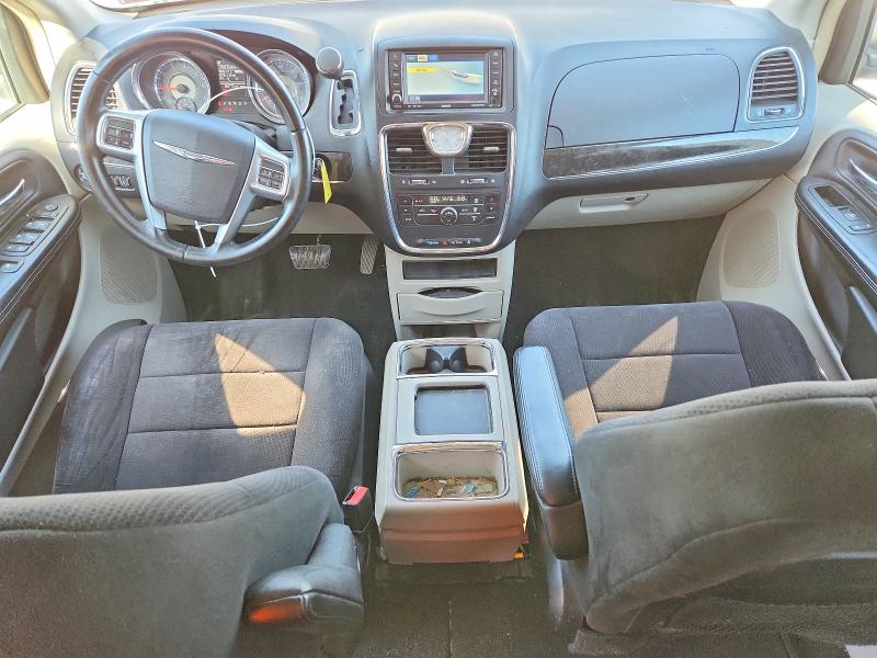 2011 Chrysler Town & Country მანქანა იყიდება აუქციონზე, vin: 2A4RR5DG3BR715956, აუქციონის ნომერი: 51624416