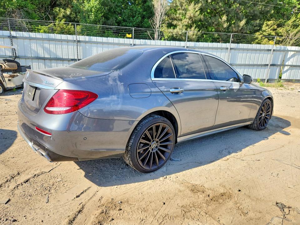 Продажа на аукционе авто 2018 Mercedes-benz E, vin: WDDZF4KBXJA344755, номер лота: 53411316